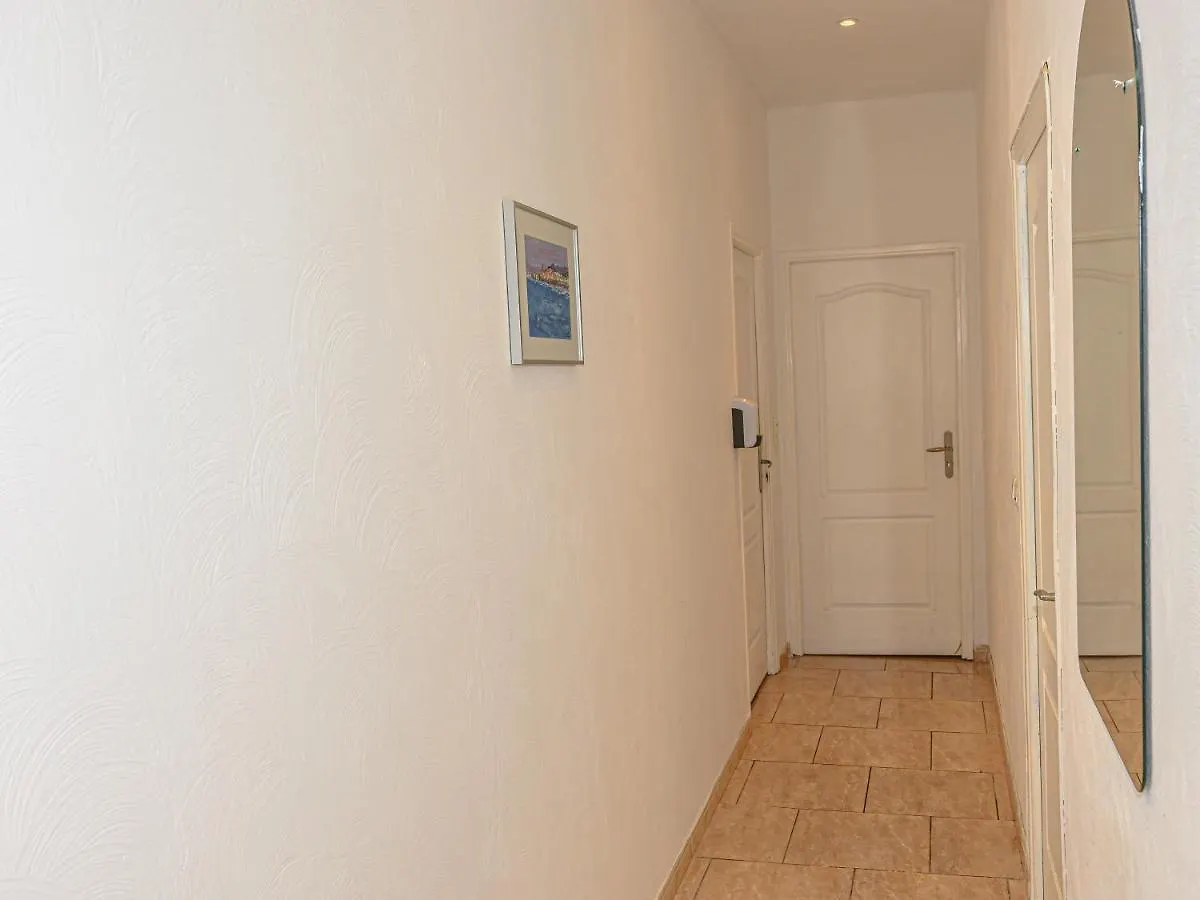 Guest House Maccarani Nizza Apartment